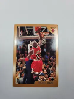 1998 Topps Michael Jordan #77 Basketball Card - Image 2