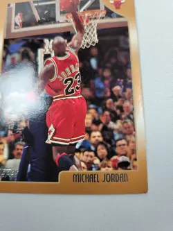1998 Topps Michael Jordan #77 Basketball Card - Image 3