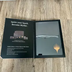 Mythic Edition 4-Pocket Zippered PRO-BINDER® for Magic: The Gathering - Image 1