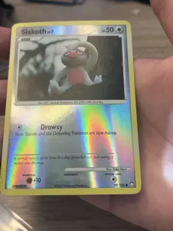 Slakoth 99/123 Pokemon Diamond & Pearl Mysterious Treasures 2007 Reverse Holo LP - Image 2