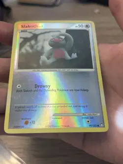 Slakoth 99/123 Pokemon Diamond & Pearl Mysterious Treasures 2007 Reverse Holo LP - Image 3