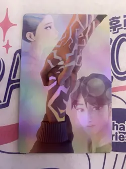 McDonald KPOP Demon Hunters Holographic Card Ultra Rare Rumi Jinu "Hands" Rujinu - Image 1