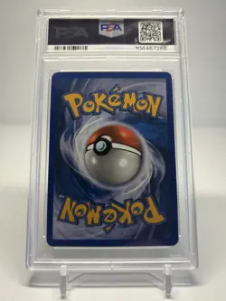 2006 Venusaur Non Holo 28/100 Pokemon EX Crystal Guardians PSA 8 - Image 2