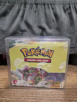 Pokemon TCG Sword & Shield Evolving Skies Booster Box English Factory Sealed - Image 1