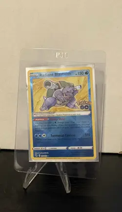 Pokemon TCG Radiant Blastoise Holo Card 018/078 - Image 2