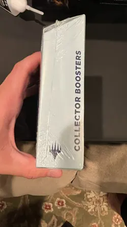 Magic The Gathering Tarkir Dragonstorm Collector Booster Box Sealed - Image 3