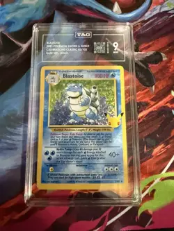 Pokemon TCG Blastoise #2/102 Celebrations: Classic Collection 2021 Holo TAG 9 - Image 1