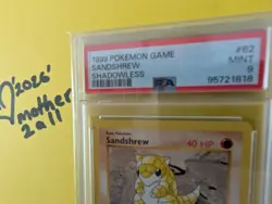 1999 Unlimited Base SHADOWLESS Pokemon Card - SANDSHREW 62/102 PSA 9 - Image 4