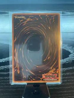 Yugioh - Elemental Hero Bubbleman YSDJ-EN017 Super Rare 1st Edition - Image 2