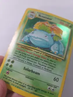 1999 Pokemon Game Base Set Unlimited Venusaur Holo Rare 15/102 Very Damaged - Image 3