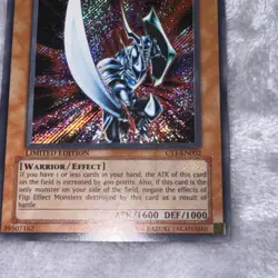 Yu-Gi-Oh! Blade Knight CT1-EN002 Holo Effect Secret Rare 2004 Tin Limited - Image 4