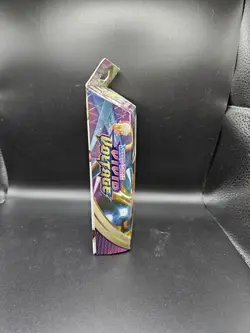 Pokemon Sword & Shield Vivid Voltage Charizard Theme Deck Brand New Sealed 820650807572 - Image 5