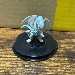 Yu-Gi-Oh! Dungeon Dice Monsters Blue-Eyes White Dragon - Image 3