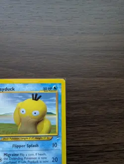 Psyduck Neo Destiny Unlimited Edition Card 79/105 Regular NM Condition - Image 3