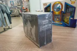 2017 Pokemon TCG Sun & Moon Burning Shadows Elite Trainer Box ETB - NEW & SEALED - Image 2