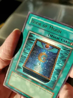 Yugioh 1x Book Of Moon PGD-035 Rare 1st Edition Light Play - Image 4