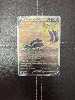 Pokemon TCG - Skuntank V - 181/195 - Silver Tempest - NM Ultra Rare (2022) - Image 1