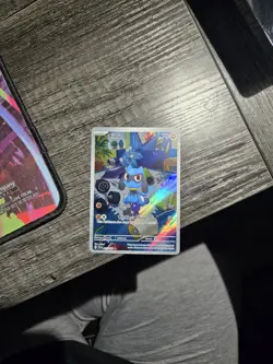 Pokemon TCG: Riolu SV1 Holo Illustartion Rare Full Art NM #215/198 - Image 2