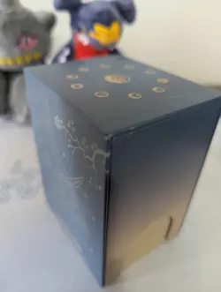 Kingambit Chinese Exclusive Metal Deck Box With Promo Card - Image 4