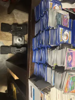 Pokemon- TCG Trading Cards 636996769739 - Image 2