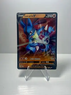 Lucario V 146/264 Fusion Strike NM Full Ultra Rare Pokemon Card - Image 1