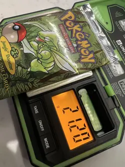 Sealed HEAVY Pokemon Jungle Unlimited Booster Pack Scyther Artwork WOTC 21.20g - Image 2