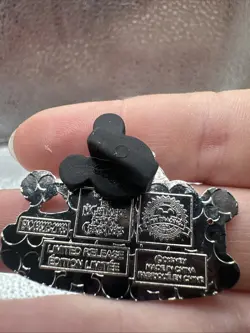 Disney Gingerbread Pin Series. Zero Dog House. Nightmare Before Christmas - Image 2