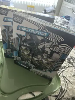 Pokemon TCG: Scarlet & Violet Black Bolt Binder Collection Box Sealed Brand New! - Image 1