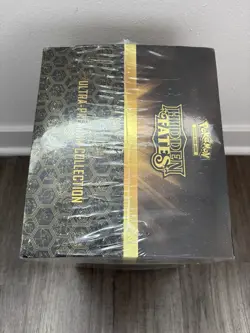 Pokemon TCG Hidden Fates Ultra Premium Collection SEALED READ DESCRIPTION - Image 4