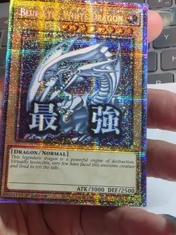 Yugioh Blue-Eyes White Dragon RA05-EN085 Starlight Rare 1st Edition - Image 2