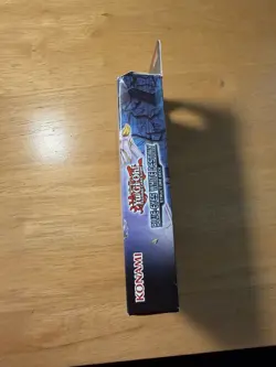 FACTORY SEALED/NEW YUGIOH BLUE-EYES WHITE DESTINY STRUCTURE DECK - Image 5