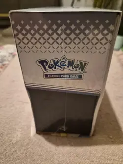 Pokemon TCG Prismatic Evolutions Pokemon Center ETB Sealed (No Tears) - Image 4