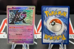 MUNKIDORI 044/131 POKE BALL REVERSE HOLO PRISMATIC EVOLUTIONS POKEMON TCG NM - Image 3
