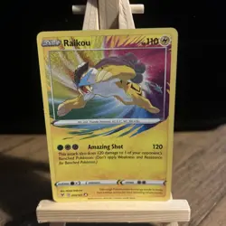 Pokemon Raikou 050/185 SWSH04 Vivid Voltage Holo Amazing Rare NM/M Pack fresh - Image 1