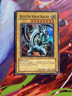 Blue-Eyes White Dragon SKE-001 Starter Deck: Kaiba Evolution Unlimited - Image 1