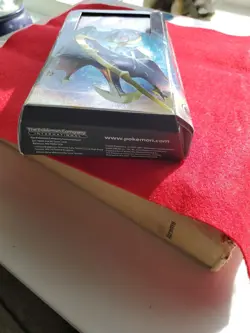 Sun and Moon Guardians Trading Card Game Unopened. 820650802218 - Image 4