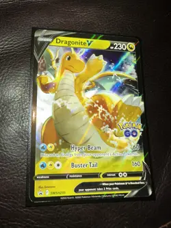Dragonite v SWSH235 Sword & Shield Promo Holo Card Near Mint Condition - Image 2