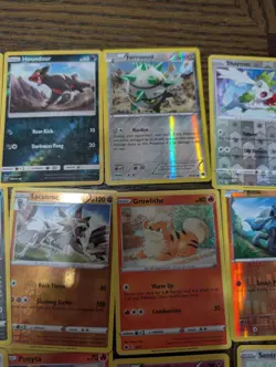 28 Pokemon Card Lot Holos + Reverse Holos Radiant Hawlucha Riolu Scyther Drampa - Image 3