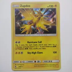 Zapdos Pokemon TCG Sun & Moon Hidden Fates 24/68 Holo Rare - Image 1