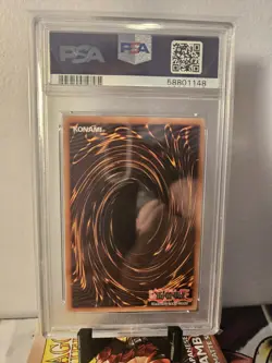 Gaia The Fierce Knight - LOB-006 - Ultra Rare - 2002 PSA 9 MINT - Yugioh - Image 2