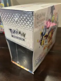 Pokemon TCG Scarlet & Violet Prismatic Evolutions Elite Trainer Box ETB DMG b - Image 3