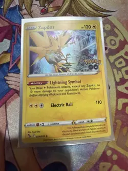Pokemon TCG Zapdos Sword & Shield - Pokemon GO #29 Holo LP - Image 1