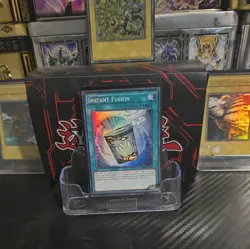 AP08-EN010 Instant Fusion Super Rare Yu-Gi-Oh - Image 1