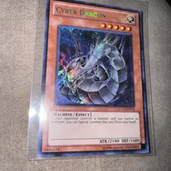 Yugioh Cyber Dragon 1st Edition Secret Rare LCGX-EN176 NM - Image 2