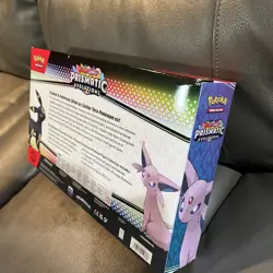 POKEMON SCARLET & VIOLET: PRISMATIC EVOLUTIONS PREMIUM FIGURE COLLECTION BOX - Image 4