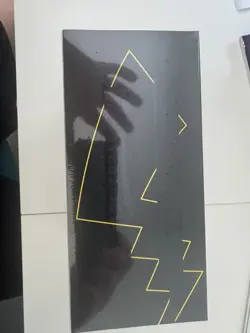 Pokemon Celebrations TCG Elite Trainer Box 25th Anniversary Edition New Sealed - Image 4