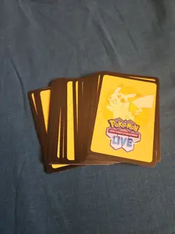 Lot 45 Codes Pokemon Online Heros Transcendants ME2.5 (Envoie Par Mail) - Image 1