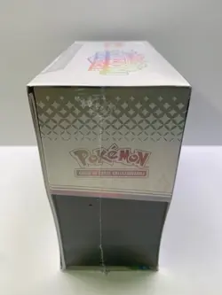 POKEMON SET ALLENATORE FUORICLASSE EVOLUZIONI PRISMATICHE - ITA NUOVO SIGILLATO - Image 2
