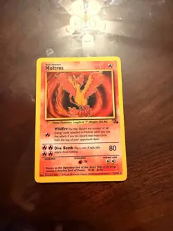 Vintage Pokemon Moltres 27/62 Fossil Unlimited - Image 1