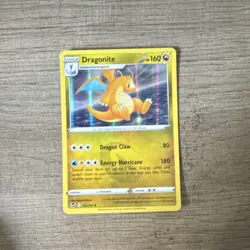 Dragonite 131/195 Holo Rare Pokemon TCG Silver Tempest Card English 2022 - Image 1
